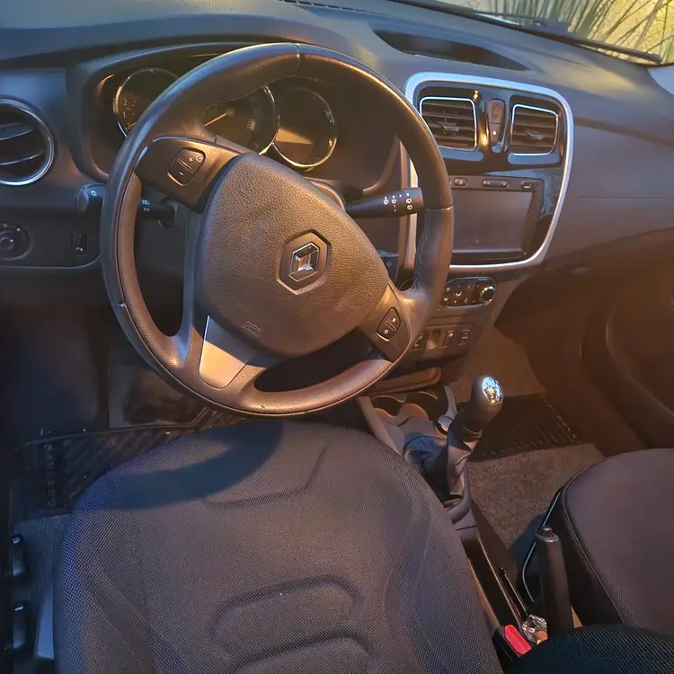 2019 Renault Sandero - Foto 4