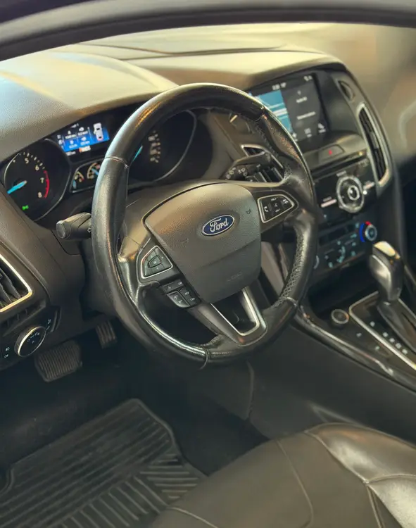 2017 Ford Focus - Foto 4