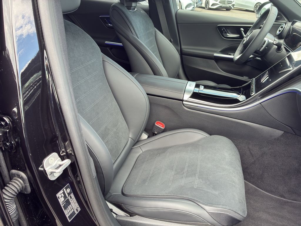 MB Třída C 300 de 4MATIC 6