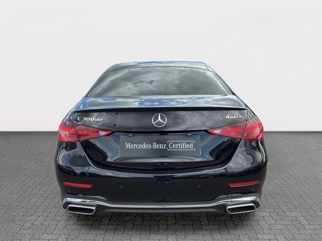 MB Třída C 300 de 4MATIC 8