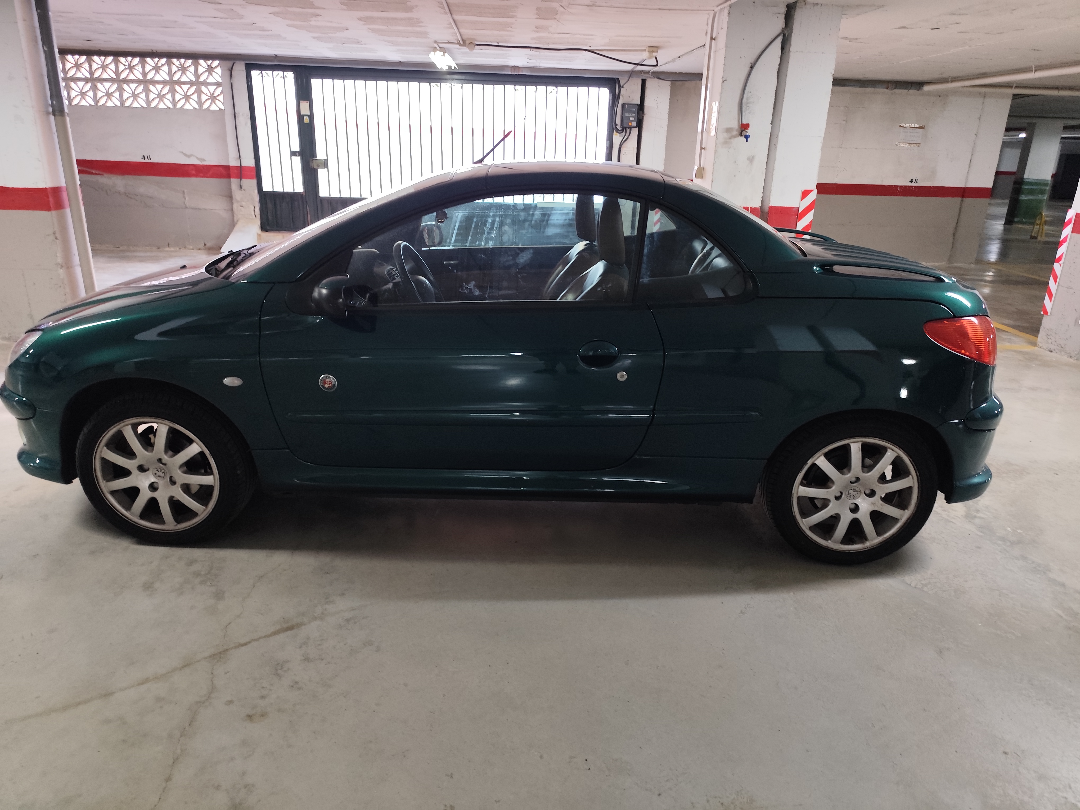 Peugeot 206 CC 2003 de segunda mano en Córdoba – foto 2