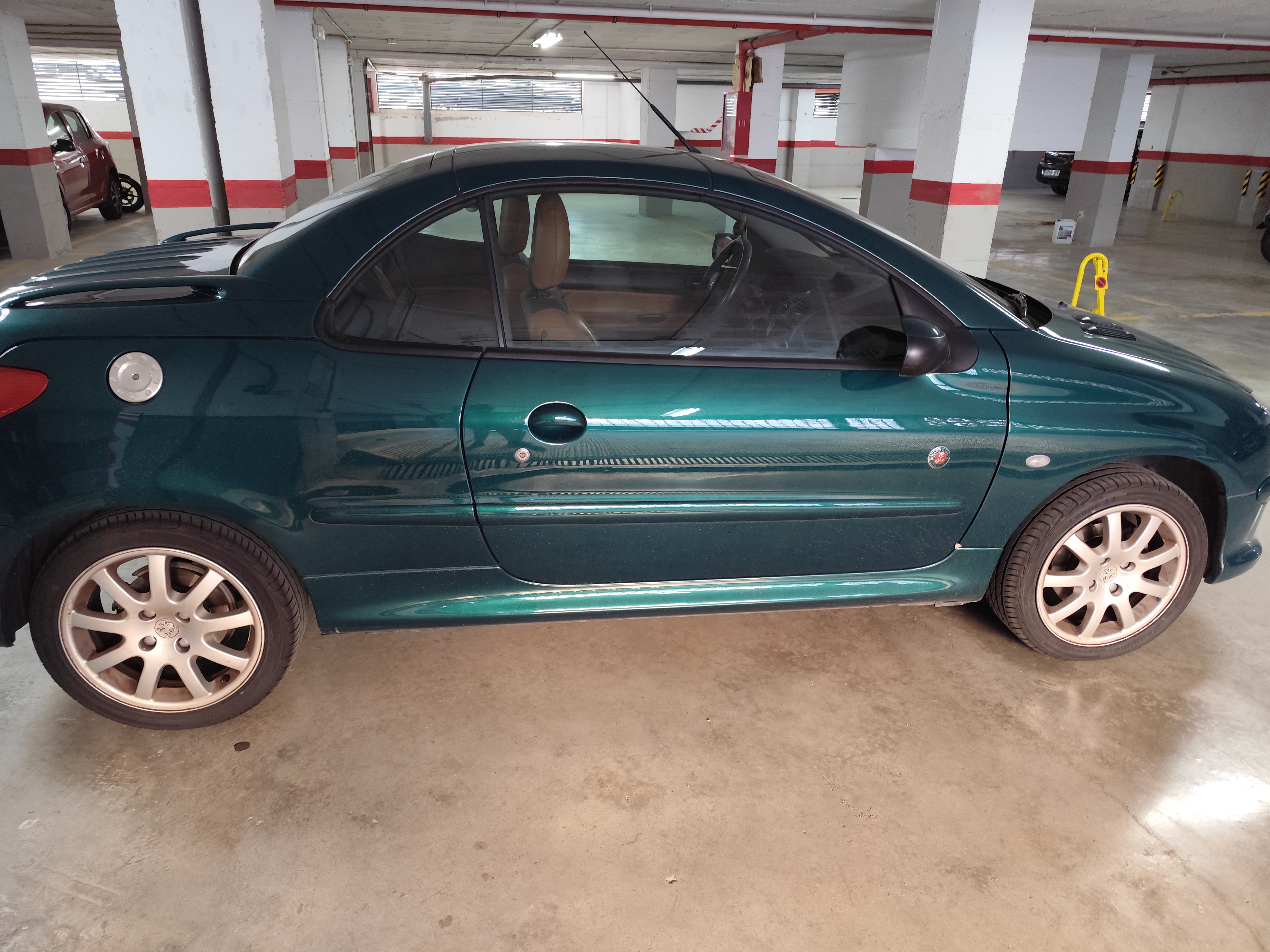Peugeot 206 CC 2003 de segunda mano en Córdoba – foto 3