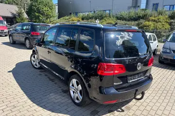 Volkswagen TOURAN LIFE DVD NAVI WEBASTO | Ojety vuz |... - fotografie 3