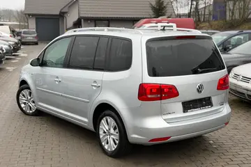 Volkswagen Touran 2,0TDI 103kW Life 5míst ZÁRUKA | Ojety... - fotografie 2
