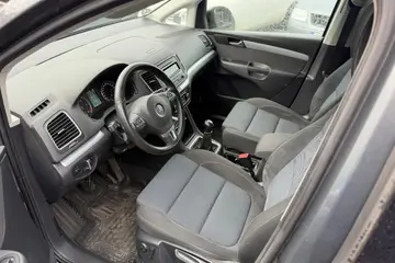 Volkswagen Sharan 2,0TDI 103kW Style 5míst | Ojety vuz |... - fotografie 3