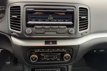 Volkswagen Sharan 2,0TDI 103kW Style 5míst | Ojety vuz |... - fotografie 7
