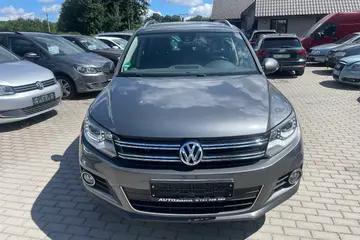 Volkswagen Tiguan 2,0TDI 130KW 4x4 | Ojety vuz | AutoBukacek - fotografie 1