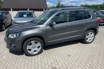 Volkswagen Tiguan 2,0TDI 130KW 4x4 | Ojety vuz | AutoBukacek - fotografie 2