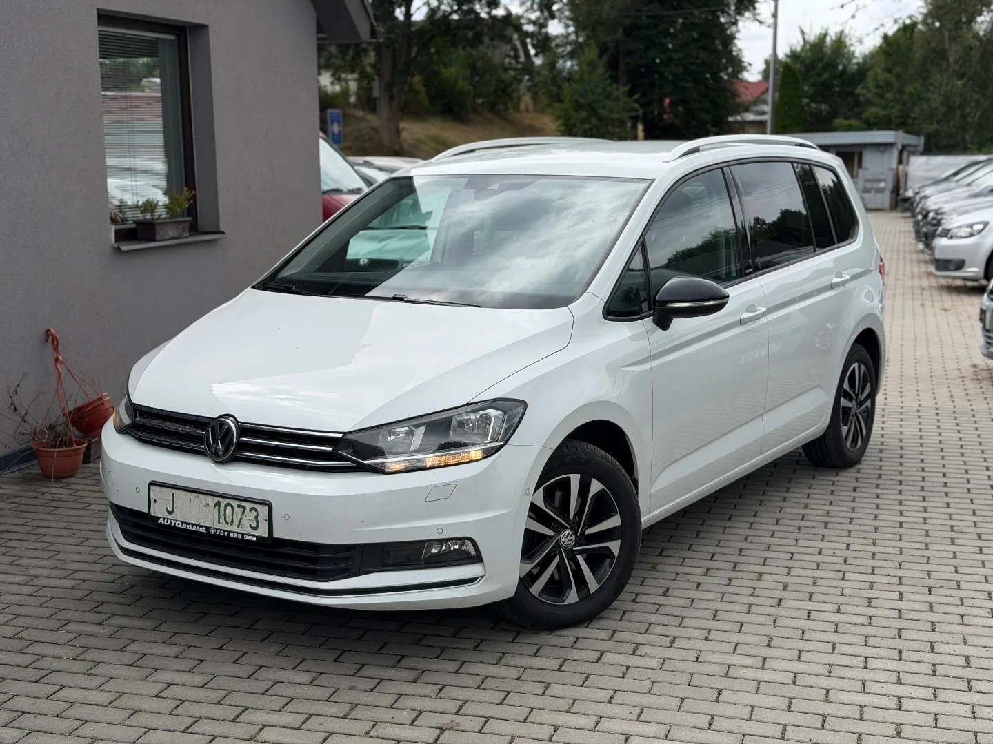 Volkswagen Touran 2,0TDI 110kW IQ.DRIVE 5míst - AutoBukáček