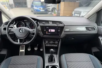 Volkswagen Touran 2,0TDI 110kW IQ.DRIVE 5míst - AutoBukáček