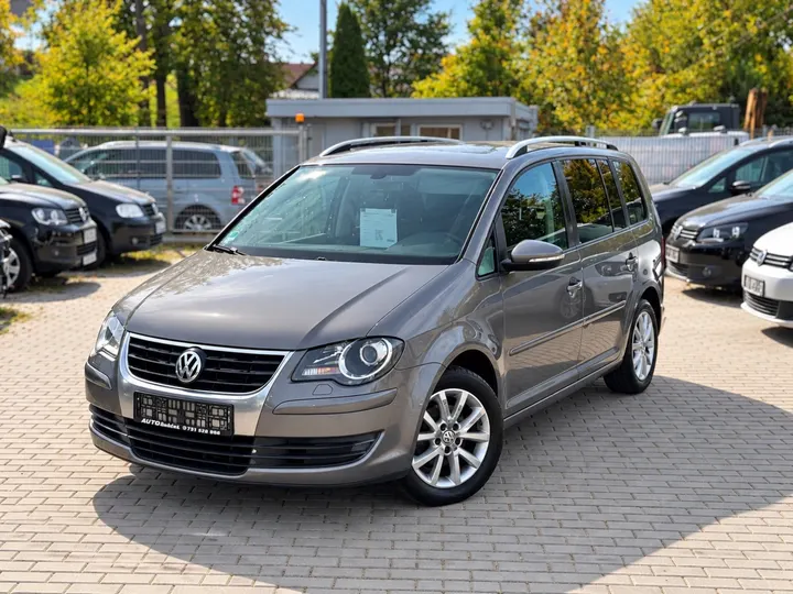 Volkswagen Touran 1,9TDI 77kW Freestyle - AutoBukáček