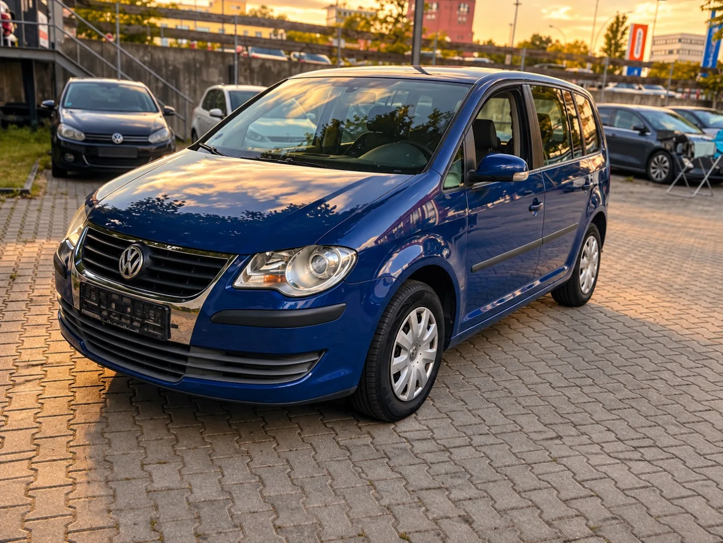 Volkswagen Touran 1,9TDI 77kW 5míst - AutoBukáček