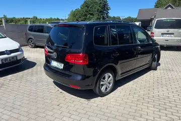 Volkswagen Touran 2.0 TDI 103kw MATCH | Ojety vuz |... - fotografie 4