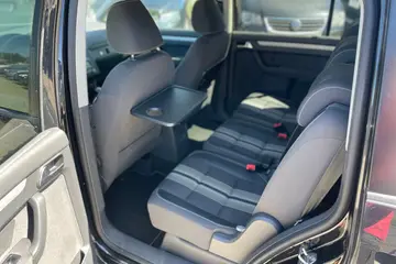 Volkswagen Touran 2,0TDI 103kW MATCH | Ojety vuz |... - fotografie 4