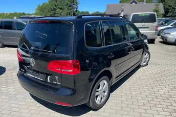 Volkswagen Touran 2,0TDI 103kW MATCH | Ojety vuz |... - fotografie 2