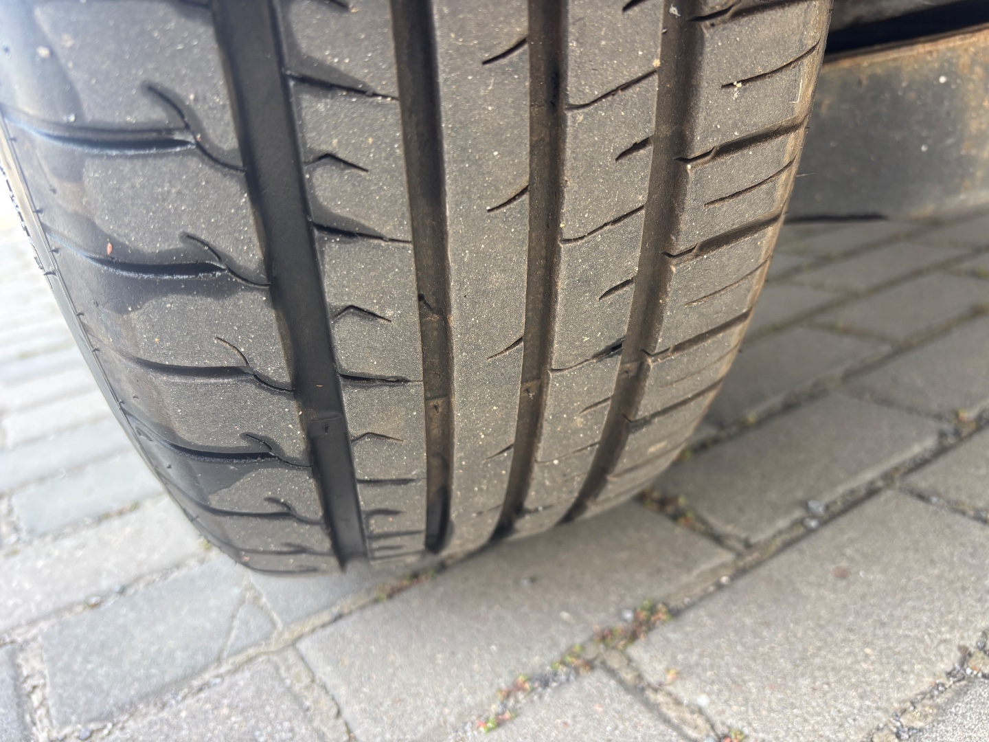 Volkswagen Touran UNITED 7-míst  - pohled 15