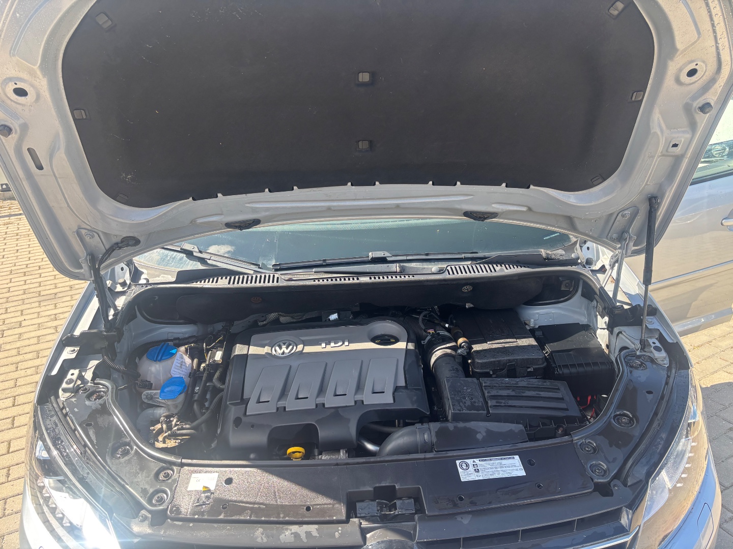 Volkswagen Touran CUP  - pohled 24