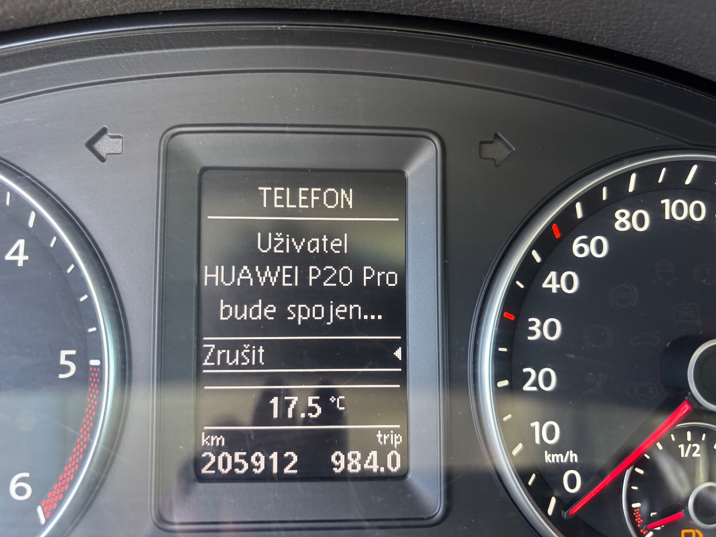 Volkswagen TOURAN LIFE DVD NAVI WEBASTO - pohled 10