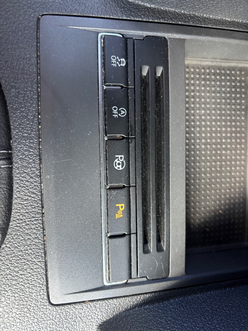 Volkswagen TOURAN LIFE DVD NAVI WEBASTO - pohled 18