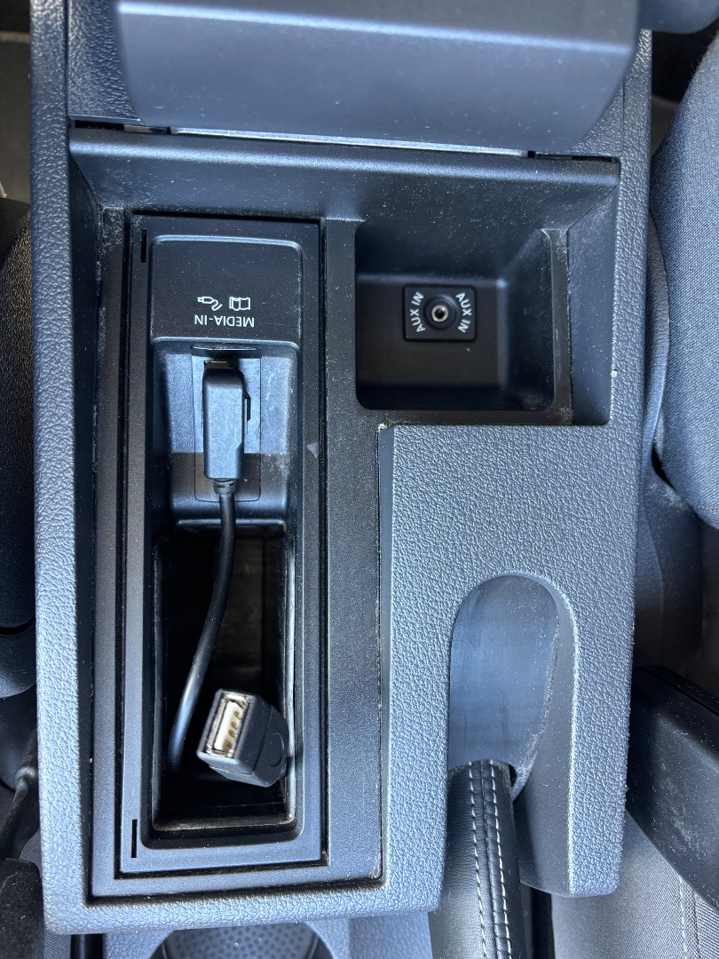 Volkswagen TOURAN LIFE DVD NAVI WEBASTO - pohled 19