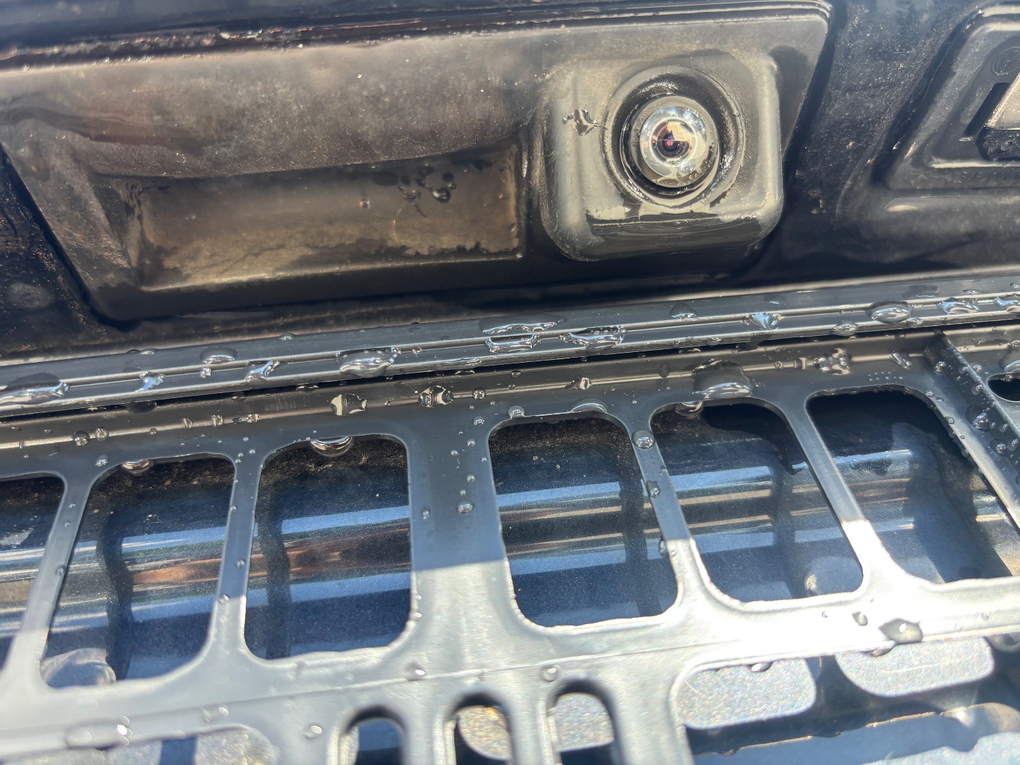 Volkswagen TOURAN LIFE DVD NAVI WEBASTO - pohled 6