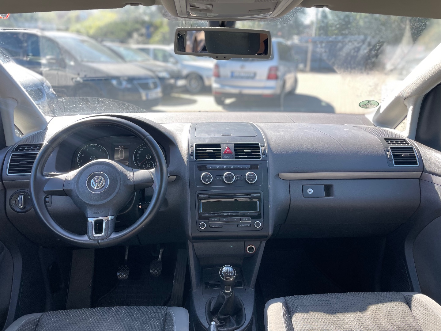 Volkswagen Touran 1,2TSI 77kW 4Friends 5míst  - pohled 10