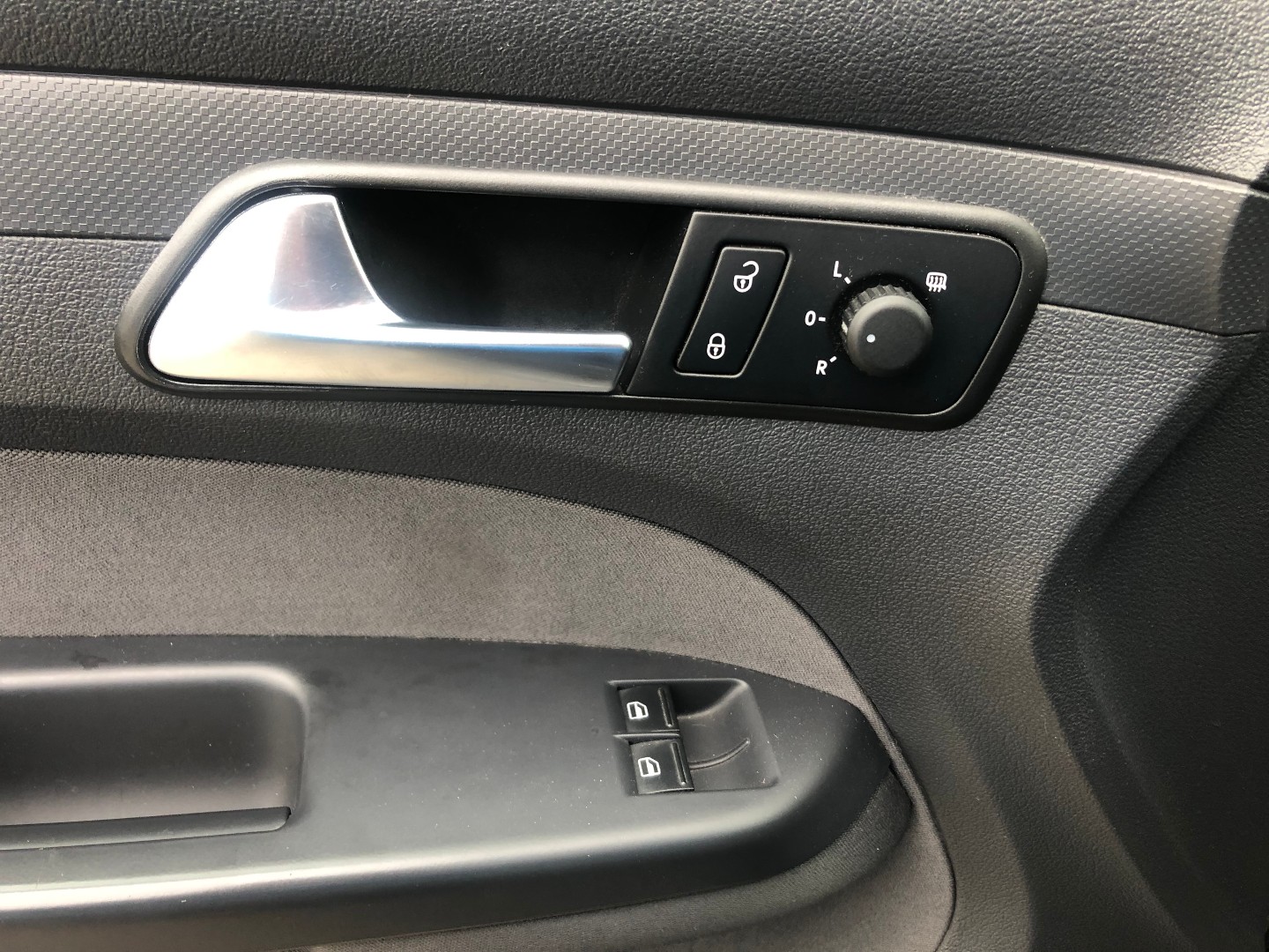  Caddy Maxi 2,0TDI 103KW 7MÍST - pohled 13