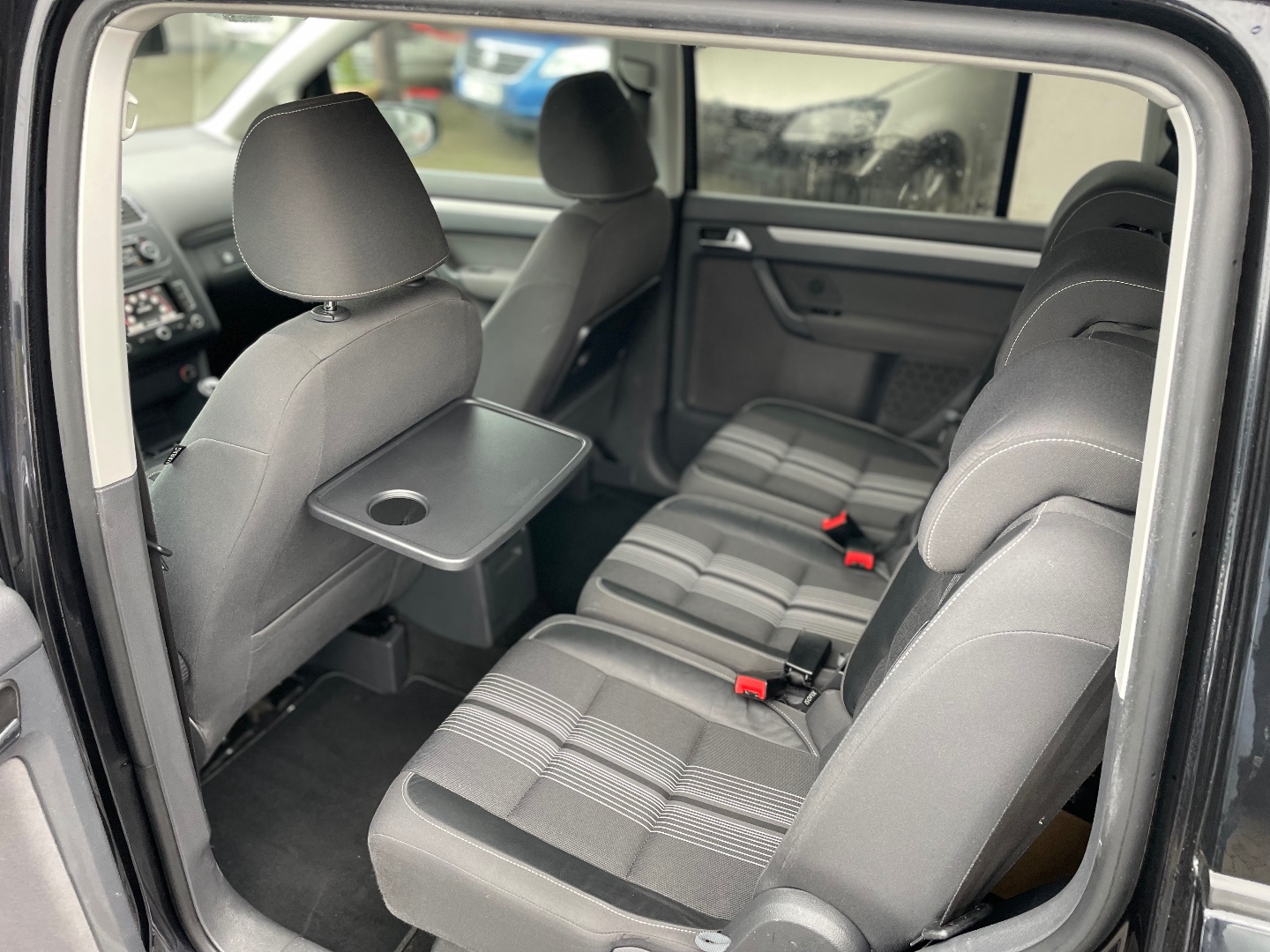 Volkswagen Touran 2,0TDI 103kW MATCH 5míst ZÁRUKA  - pohled 7