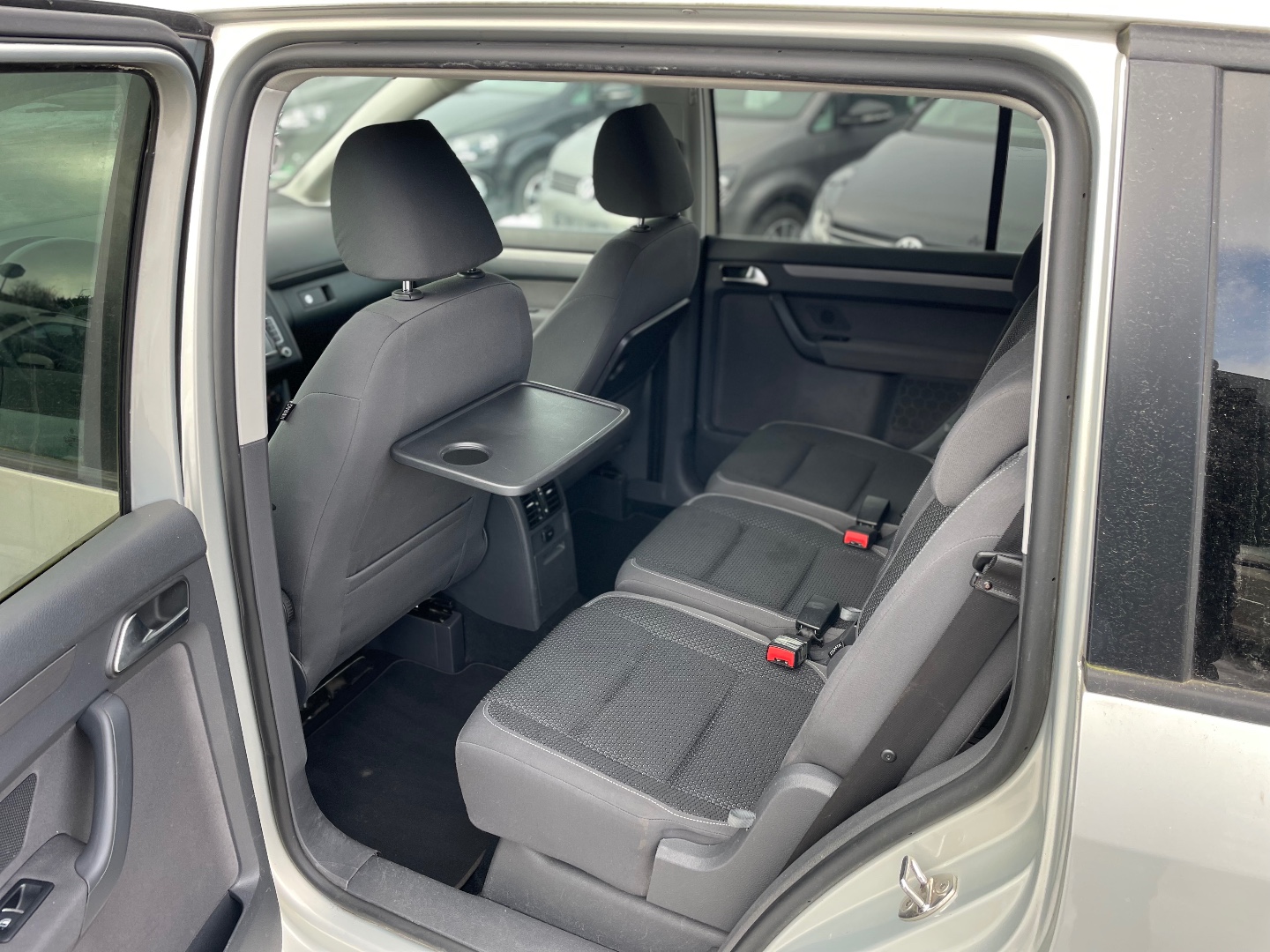 Volkswagen Touran 2,0TDI 103kW 5míst ZÁRUKA  - pohled 4