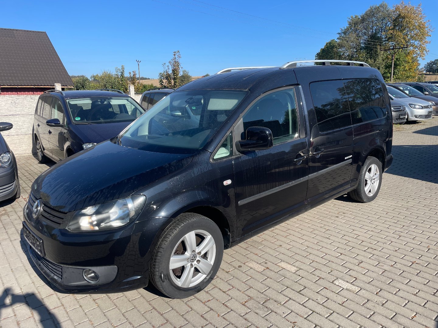 Volkswagen CADDY MAXI 7Mist 2,0TDI 103KW - AutoBukáček