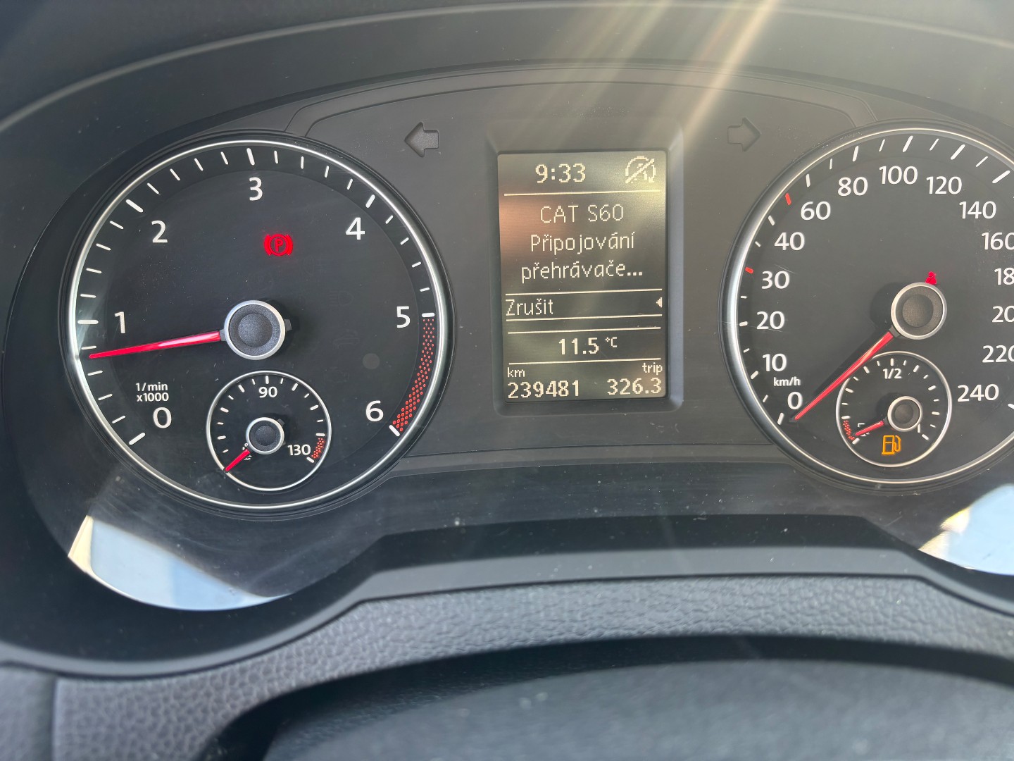 Volkswagen Sharan 2.0 TDi 4motion STYLE  - pohled 9