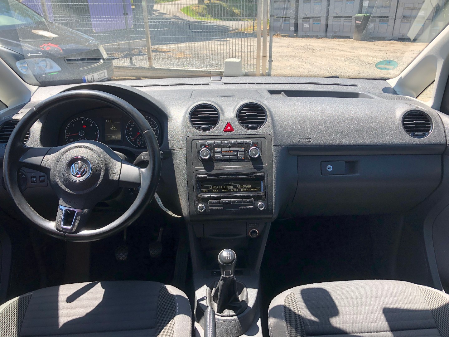 Volkswagen Caddy Maxi 2,0TDI 103KW 7MÍST - pohled 10