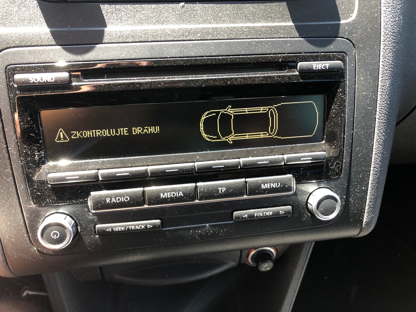 Volkswagen Caddy Maxi 2,0TDI 103KW 7MÍST - pohled 12