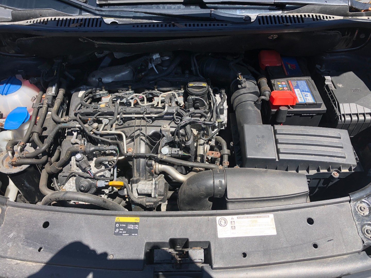 Volkswagen Caddy Maxi 2,0TDI 103KW 7MÍST - pohled 18