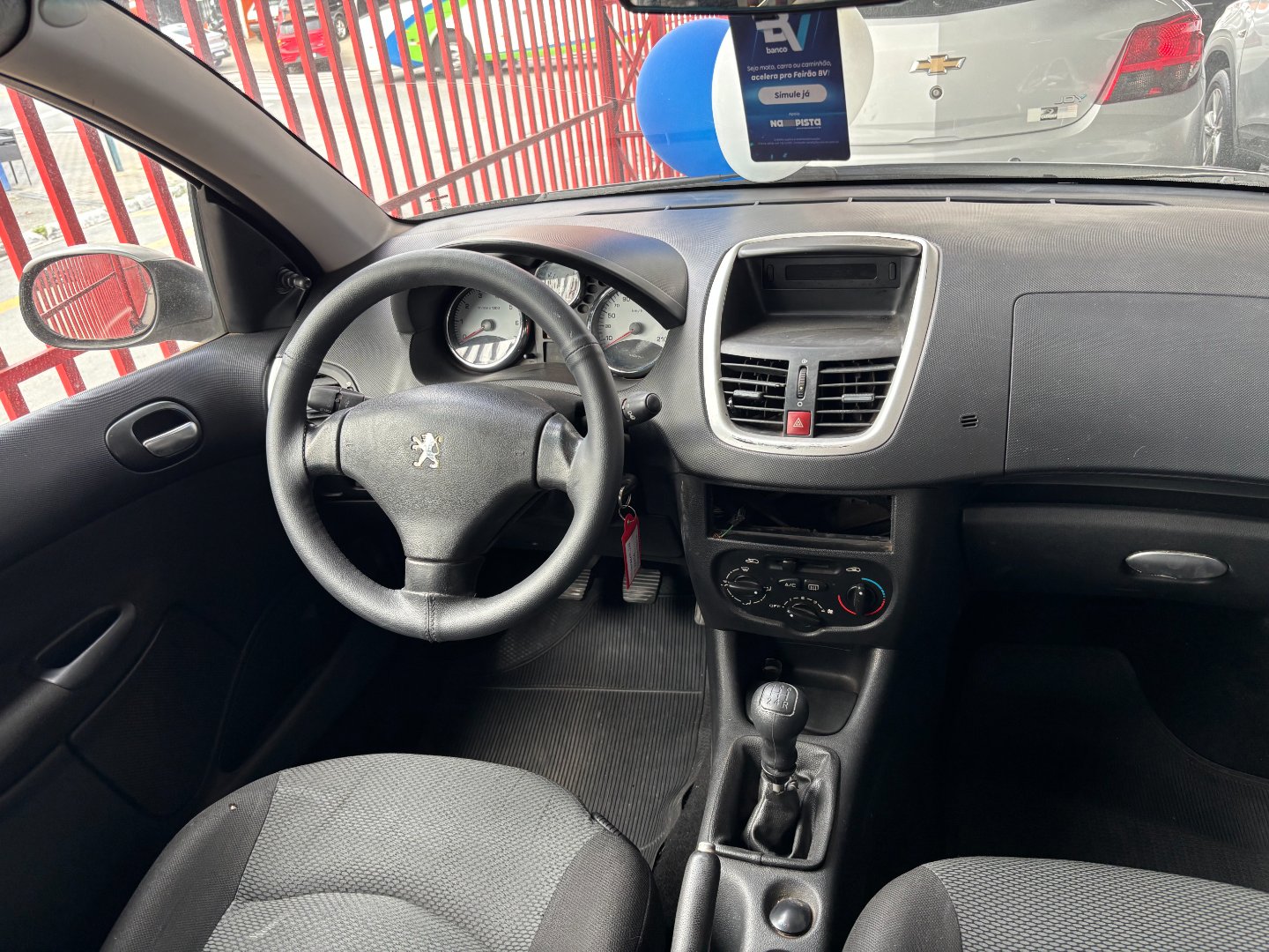 Peugeot 207 SW XR Sport 1.4 Flex 8V 5p — foto 13