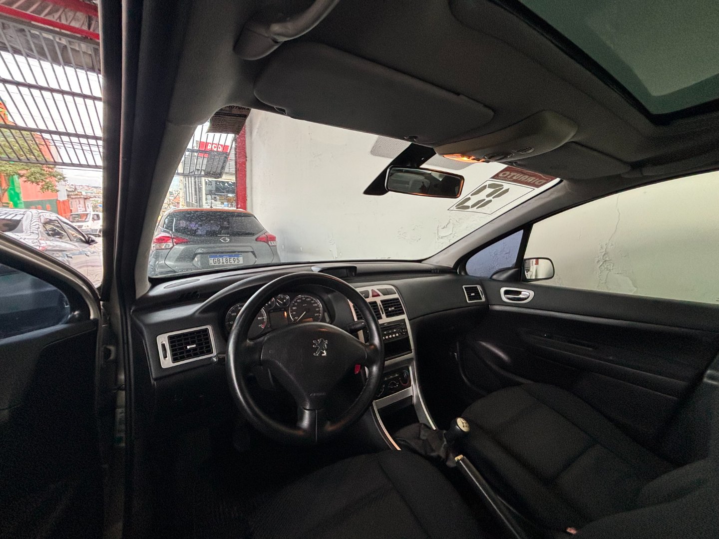 Peugeot 307SD — foto 12