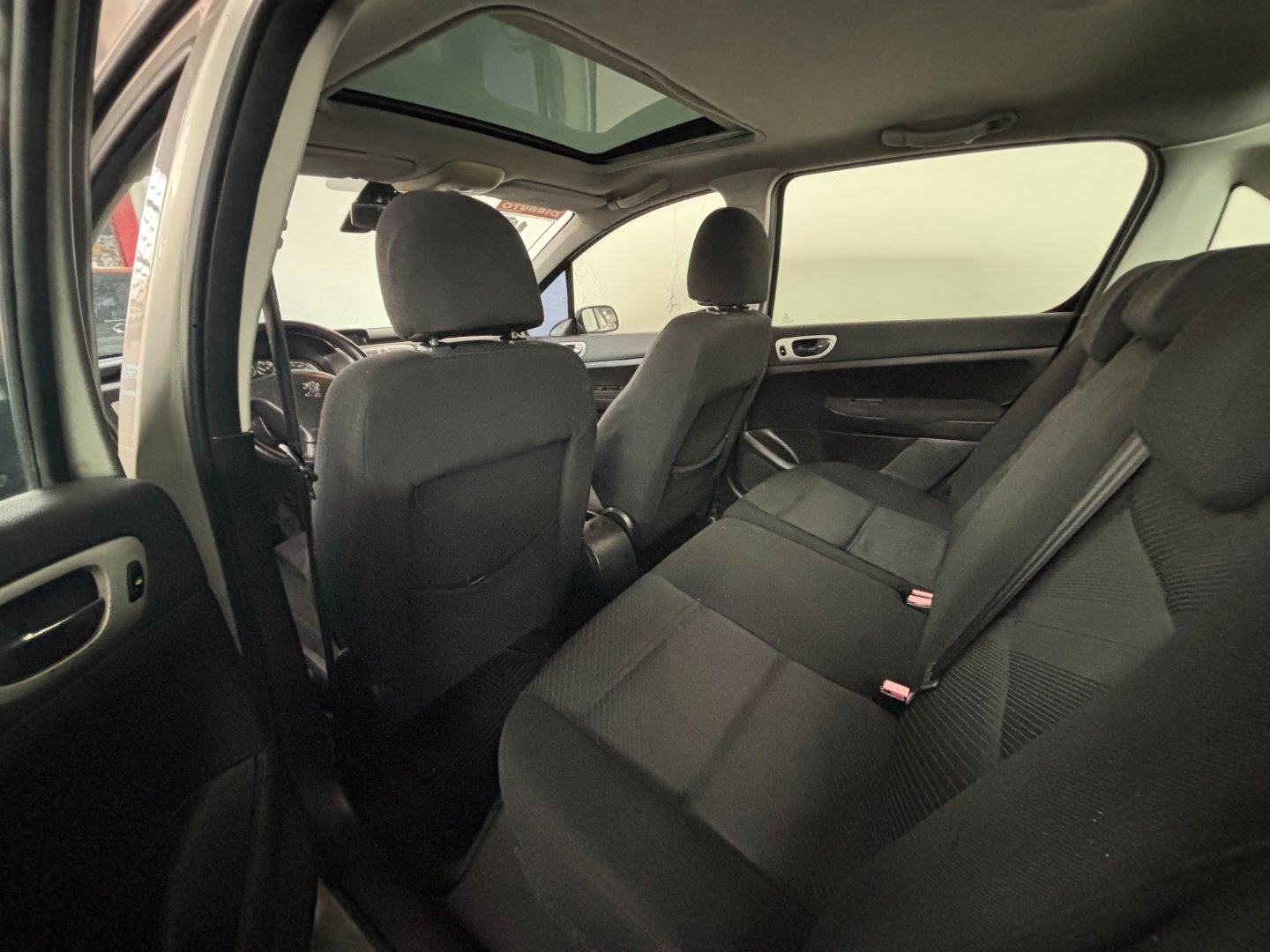 Peugeot 307SD — foto 16