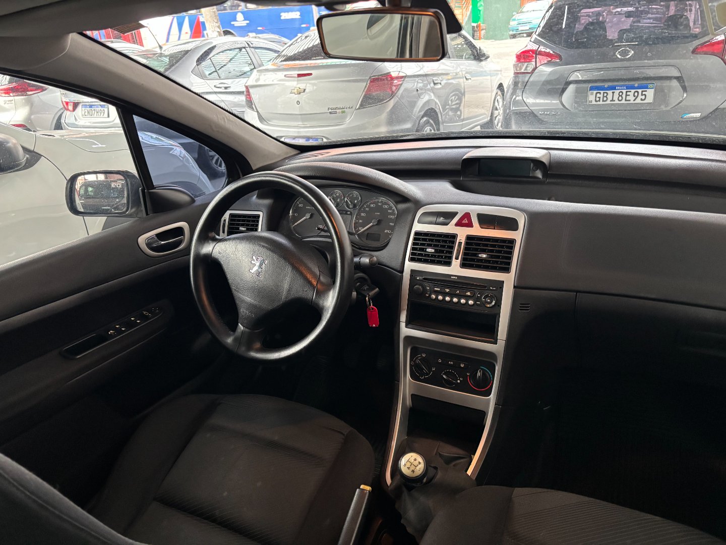 Peugeot 307SD — foto 15
