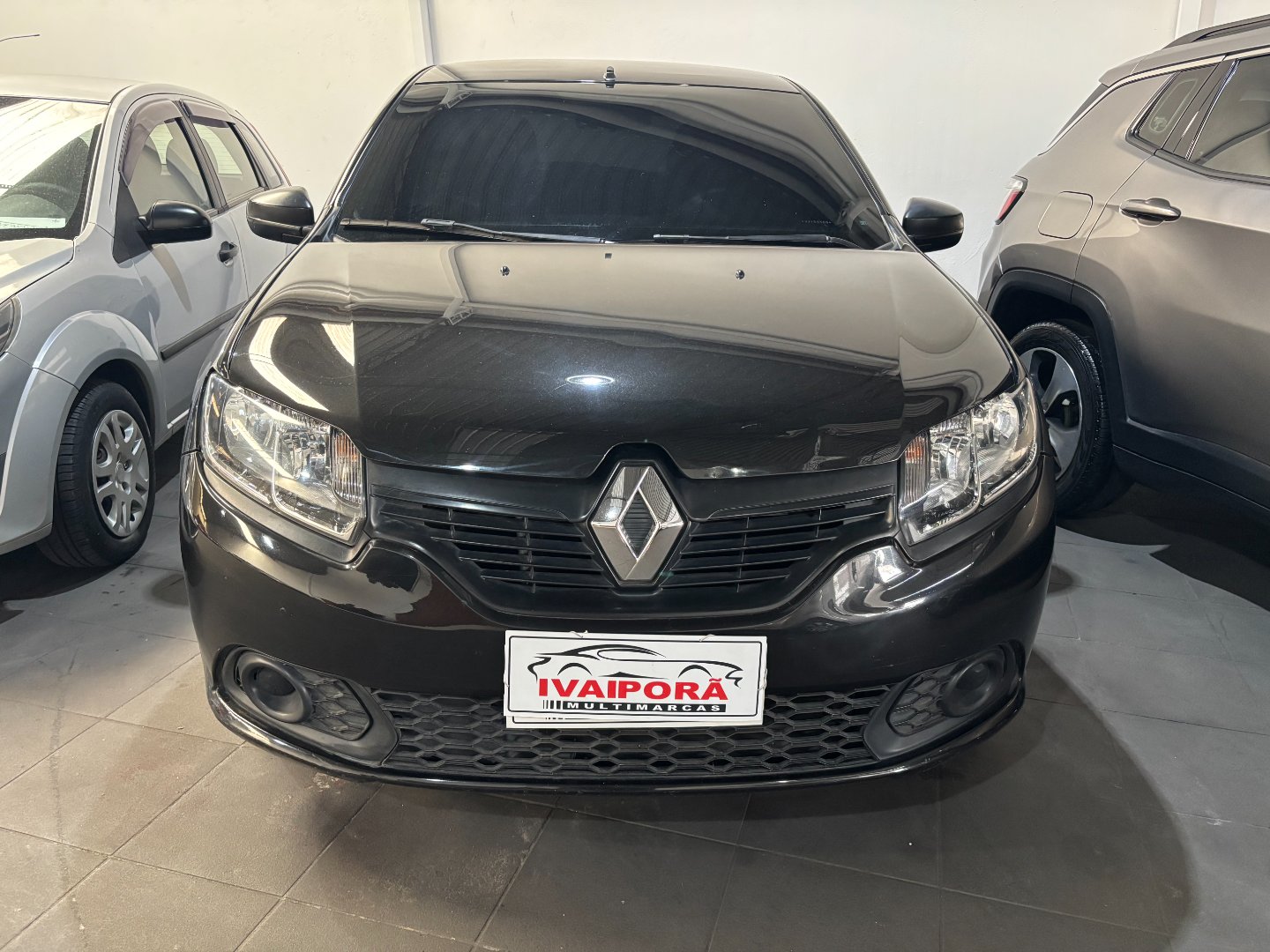 Renault SANDERO Authentique Flex 1.0 12V 5p — foto 1