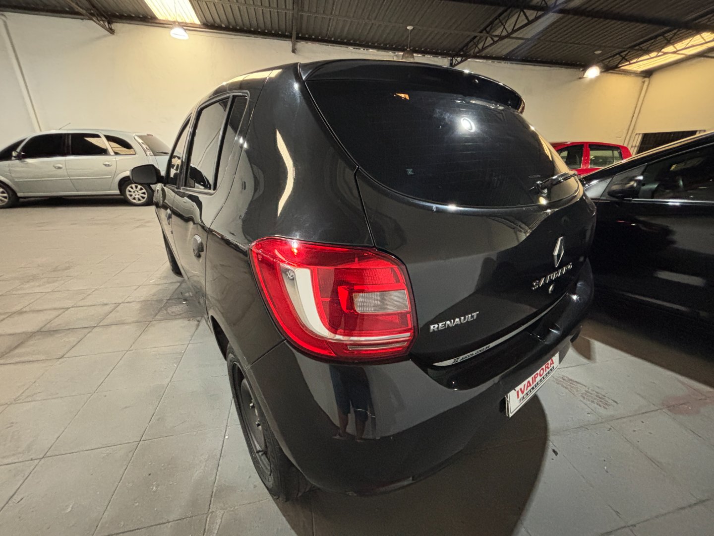 Renault SANDERO Authentique Flex 1.0 12V 5p — foto 4