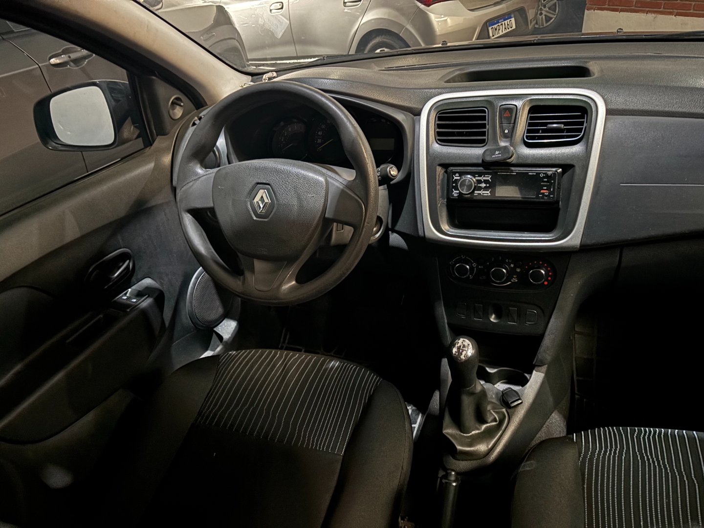 Renault SANDERO Authentique Flex 1.0 12V 5p — foto 9