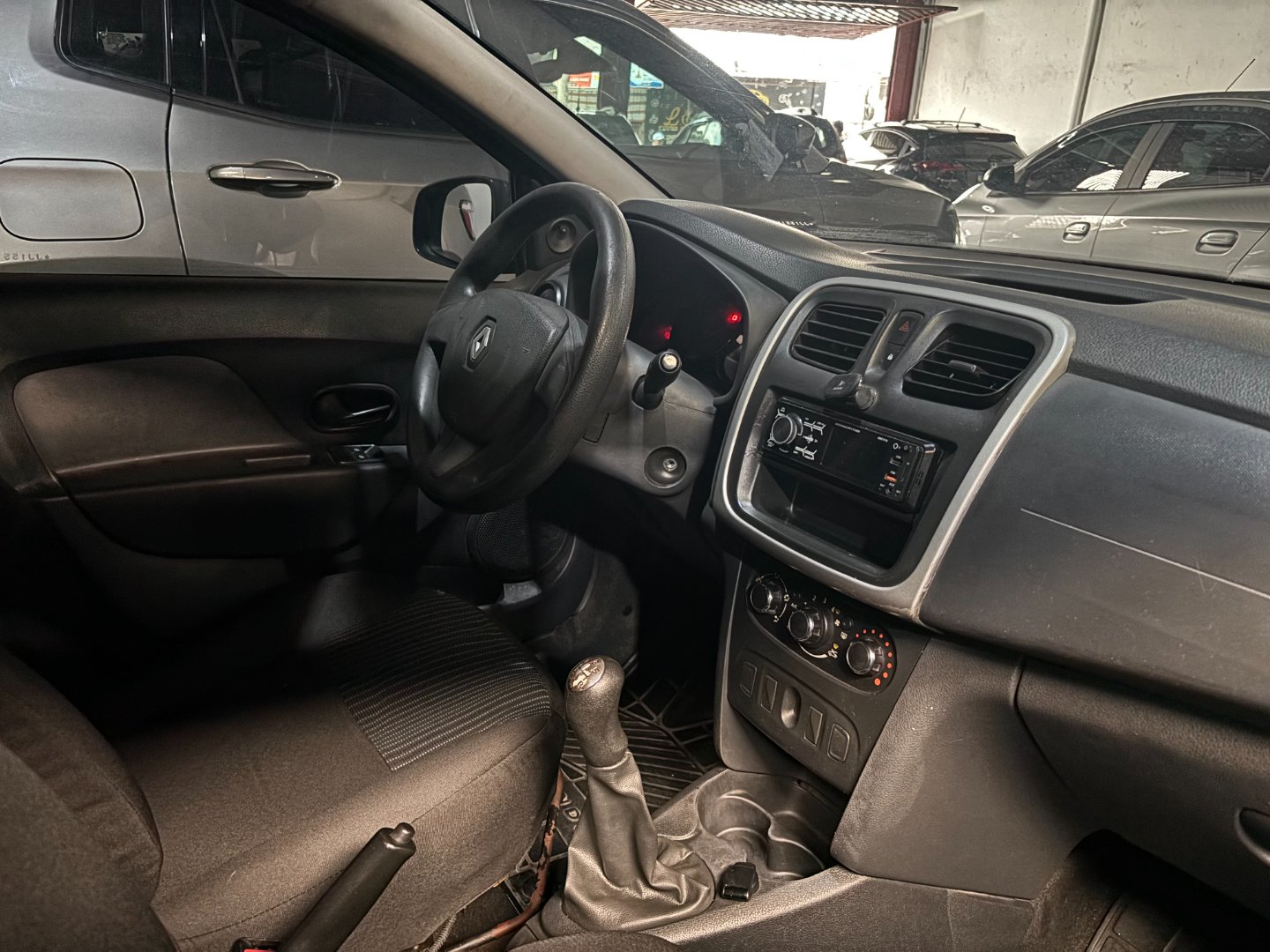 Renault SANDERO Authentique Flex 1.0 12V 5p — foto 10
