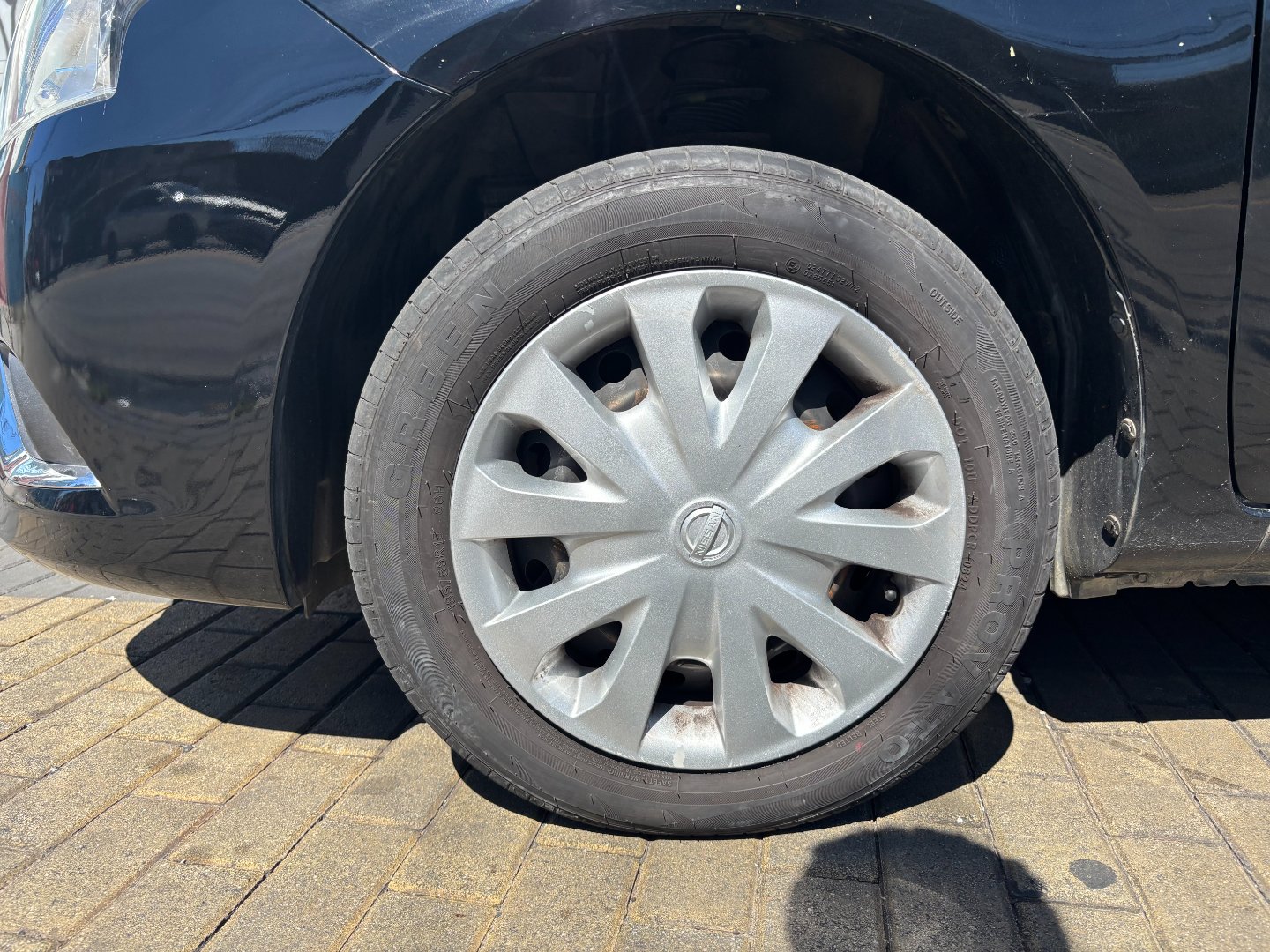 Nissan VERSA 1.0 12V FlexStart 4p Mec. — foto 8