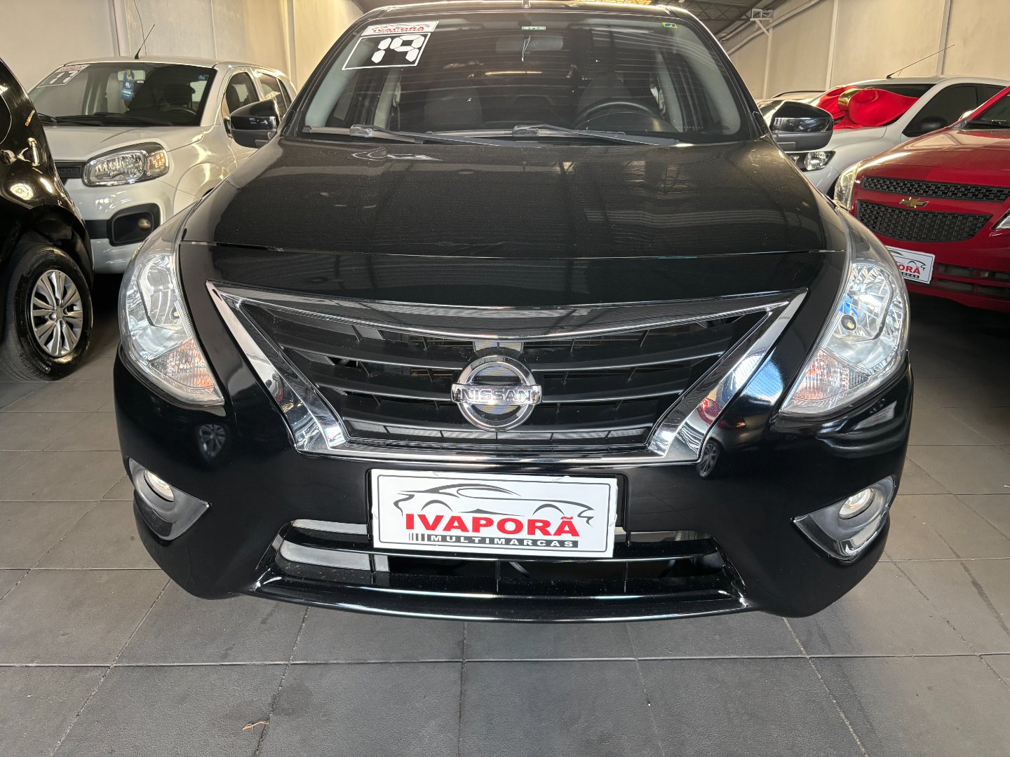 Nissan VERSA 1.0 12V FlexStart 4p Mec. — foto 10