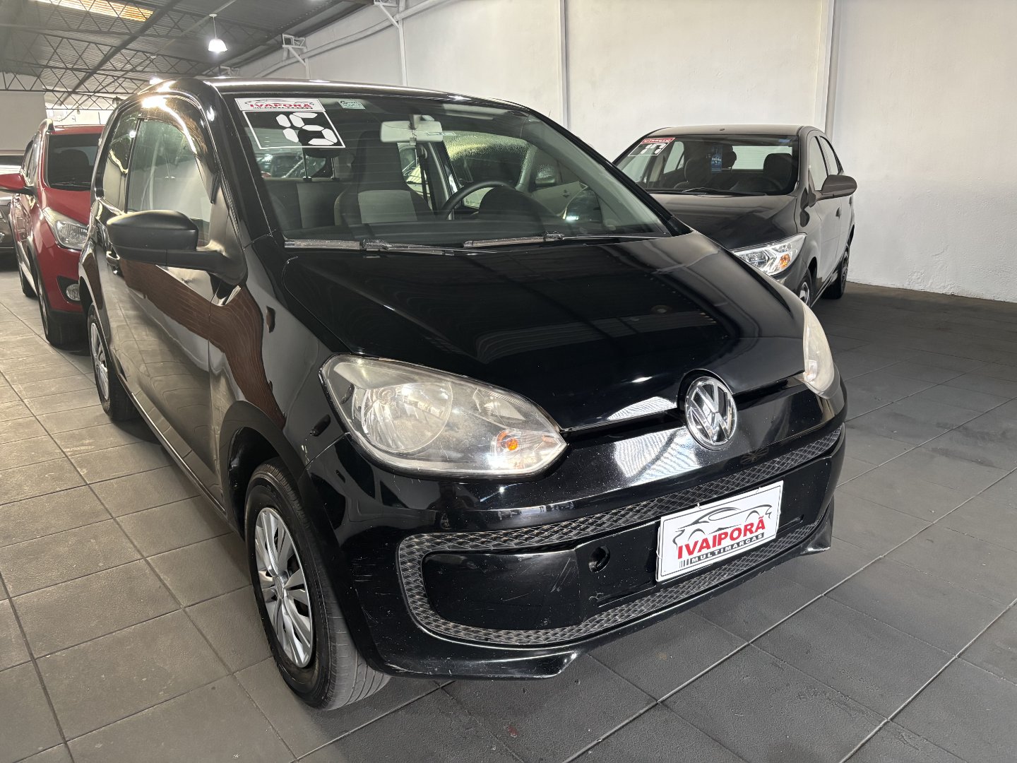 Volkswagen UP take 1.0 Total Flex 12V 5p — foto 2