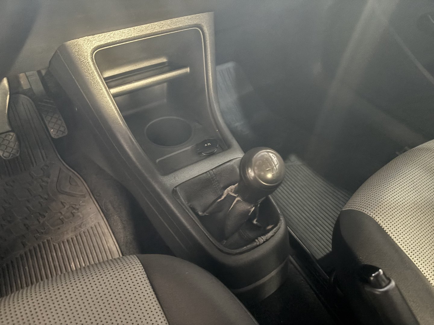 Volkswagen UP take 1.0 Total Flex 12V 5p — foto 13