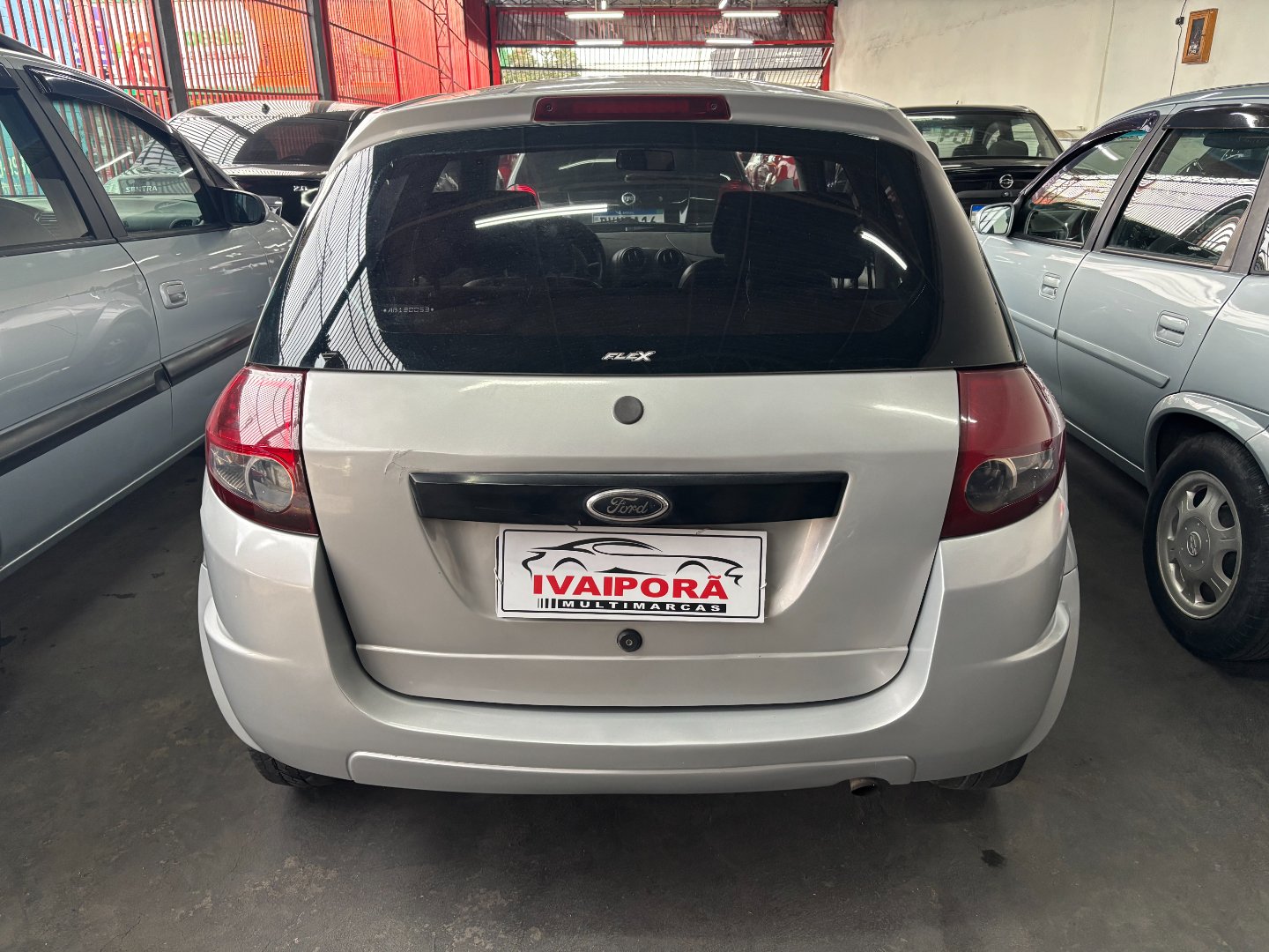 Ford Ka 1.0 8V/1.0 8V ST Flex 3p — foto 2