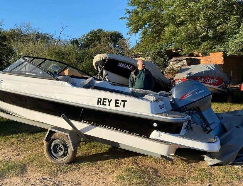  Lancha Fuel 51 Sport