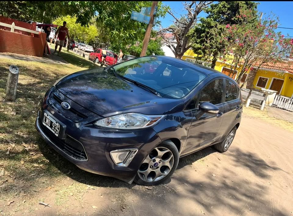 Ford Fiesta gallery 3