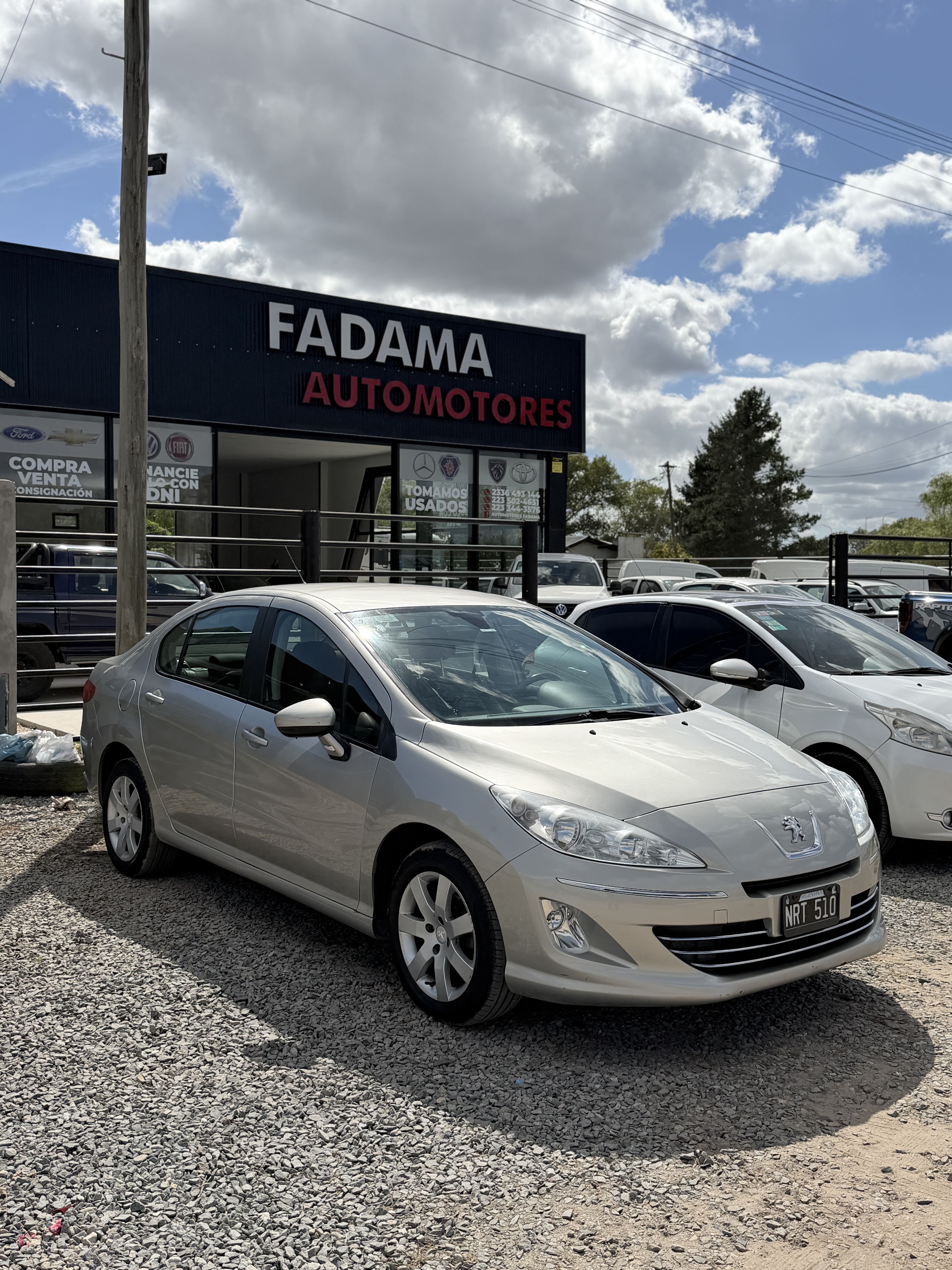 Peugeot 408 gallery 2